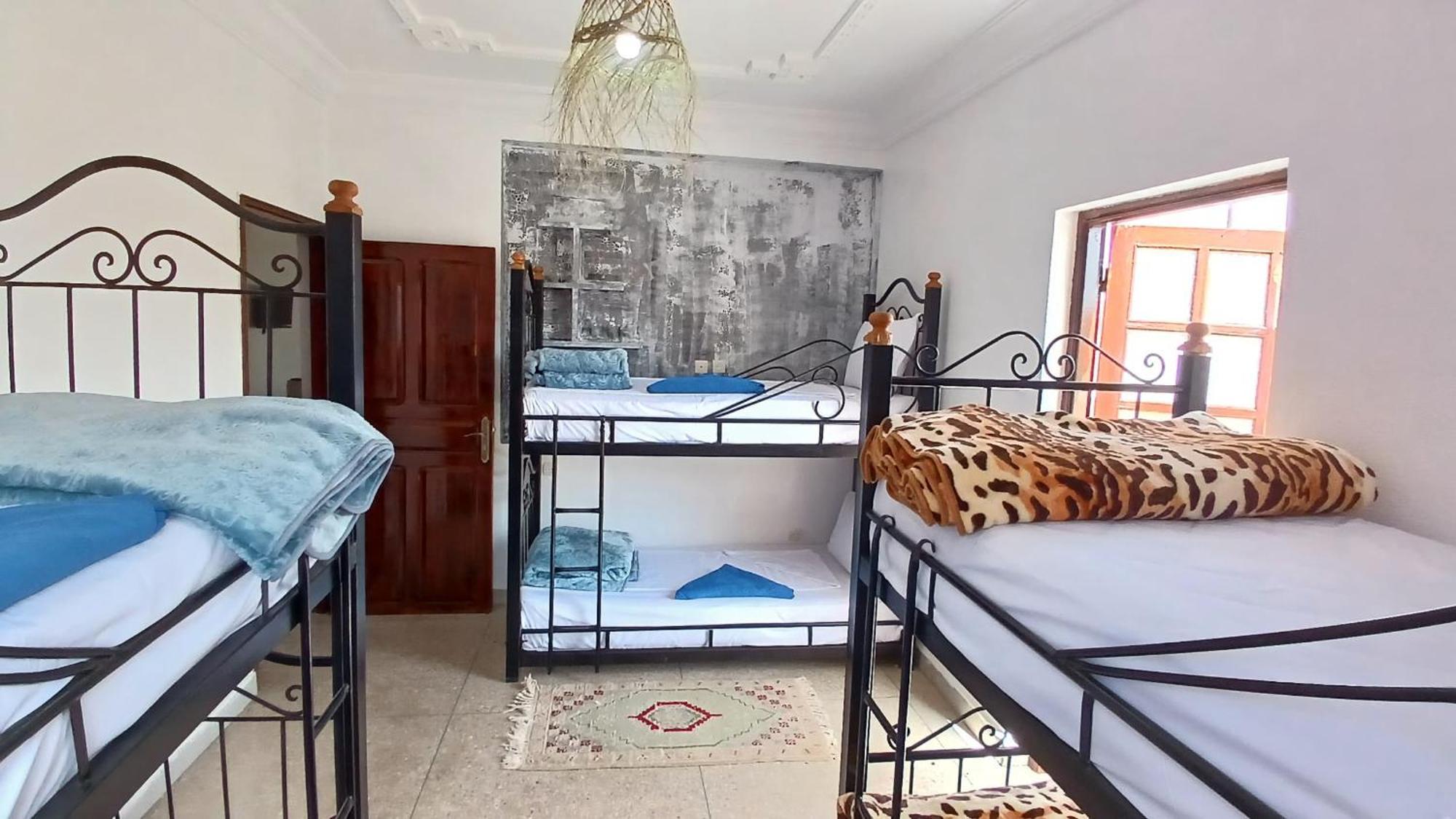 Warzazat Hostel מראה חיצוני תמונה