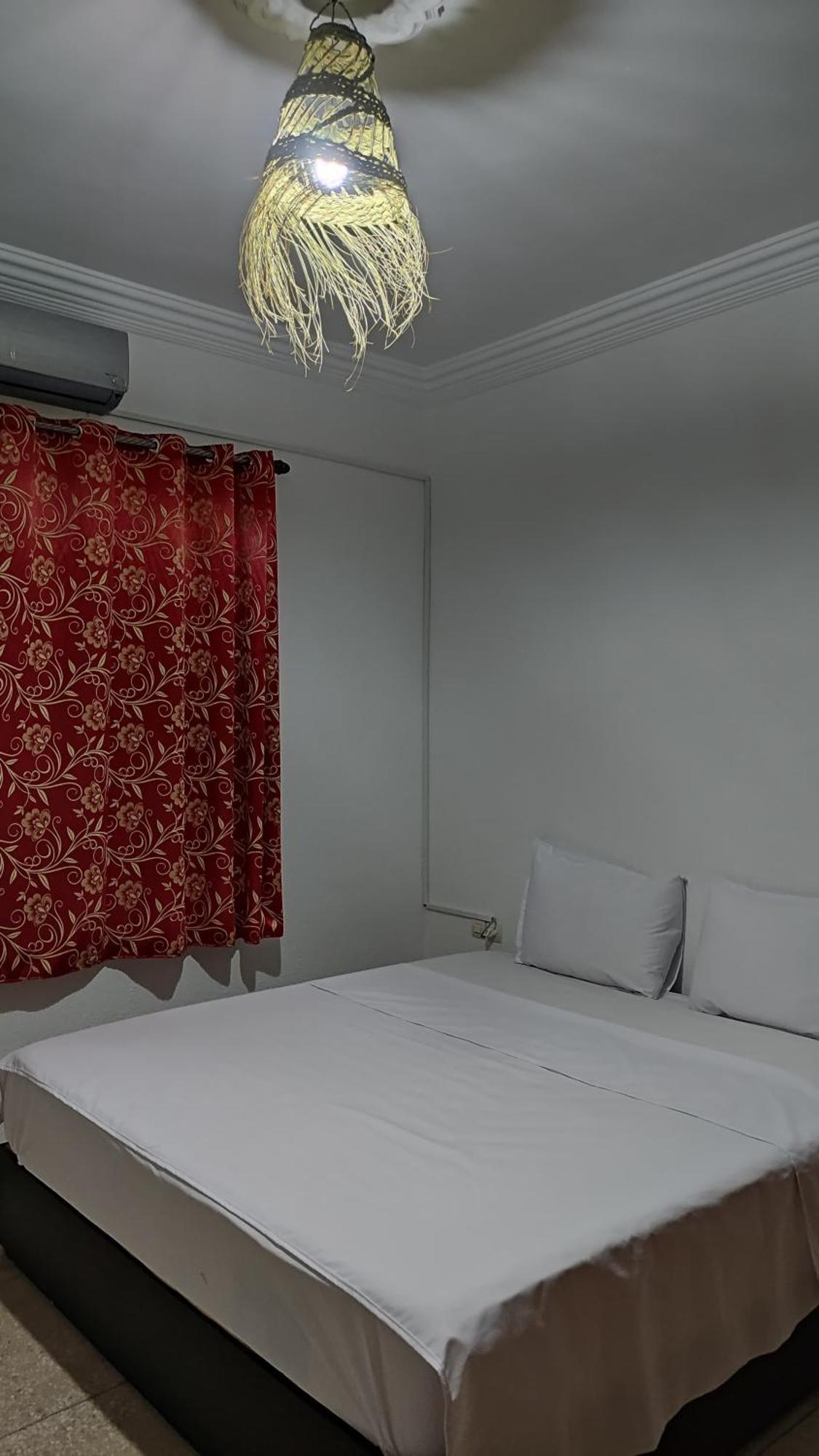 Warzazat Hostel מראה חיצוני תמונה