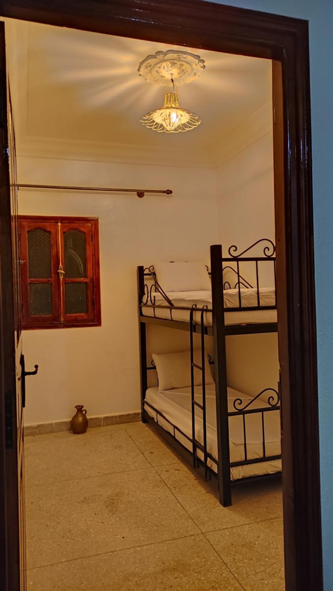 Warzazat Hostel מראה חיצוני תמונה
